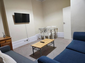 Cozy Haven Near Leicester University and General Hospital